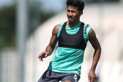 Khuwailid Mustafa Tertarik Gabung Timnas Indonesia, Angkut Gak Nih Coach STY?