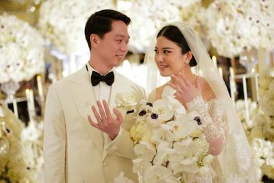 5 Potret Gaya Pernikahan Kevin Sanjaya dan Valencia Tanoesoedibjo Digelar Mewah di Paris