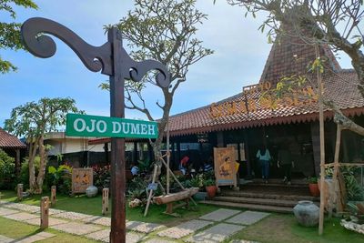 Warung Semar Mesem, Rekomendasi Tempat Kulineran di Tulungagung Vibes-nya Jawa Banget