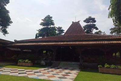 Melva Balemong, Resort Mewah yang Tawarkan Konsep Jawa Kuno Tempat Baim Wong Melamar Paula