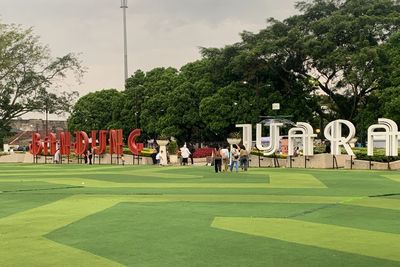 Hore! Alun-alun Kota Bandung Kembali Dibuka untuk Umum Usai Hampir 2 Tahun Tutup
