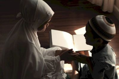 Menghilangkan Rasa Cemas dengan Perbanyak Baca Ayat Al-Quran