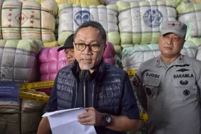 Wow! 7.000 Bal Pakaian Bekas Impor Senilai Rp80 Miliar akan Dimusnahkan