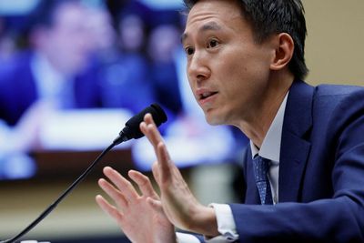 CEO TikTok Tegaskan Data 150 Juta Pengguna Amerika Tetap Berada di Amerika