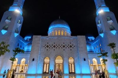 Sederet Fakta Menarik Masjid Raya Sheikh Zayed Solo, Dibangun dengan Konsep Timur Tengah