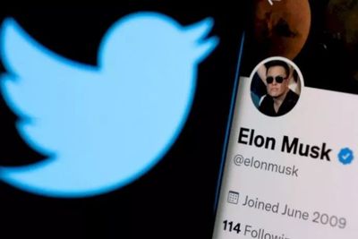 Sejak Dipegang Elon Musk, Valuasi Twitter Menurun Lebih dari 50 Persen