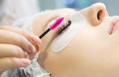 17 Ide Nama Usaha Eyelash Kekinian Bisa Bikin Branding Viral