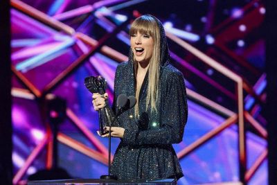 Daftar Lengkap Pemenang iHeartRadio Music Awards 2023, Taylor Swift Borong 3 Piala