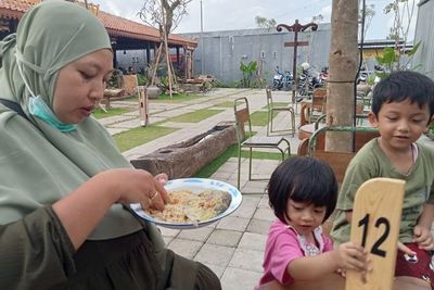 Nikmatnya Sego Tiwul Iwak Semar di Griyo Semar Mesem Tulungagung