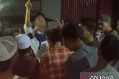 Unik, Kelompok Pemuda di Ambon Bangunkan Sahur Pakai Syair Lho!