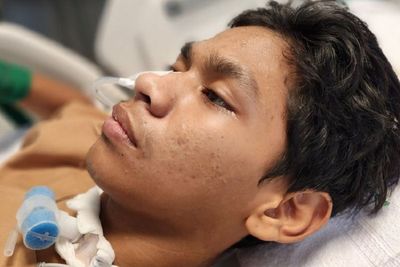 David Berjuang Sembuh, Pesan Haru sang Ayah: Tubuh Cungkringmu Simpan Kekuatan Besar