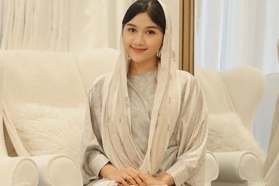 Erina Gudono Gelar Tadarus dan Kajian Ramadan, Perut Buncit Jadi Sorotan: Lagi Hamil?