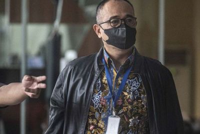 Artis Inisial R Diduga Terlibat Pencucian Uang Rafael Alun: Laki-laki, Orang Kaya Baru