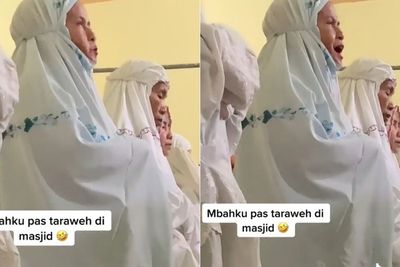 Viral Nenek Teriak Amin saat Salat Tarawih, Suaranya Menggelegar Satu Masjid
