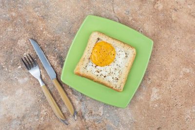 Modal 4 Bahan Utama Bisa Bikin Roti Telur Mayo, Pas Jadi Andalan Menu Sahur Kilat