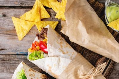 Pemkot Kediri Imbau Pedagang Tak Gunakan Kertas Koran untuk Bungkus Makanan, Kenapa?
