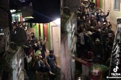 Kocak! Sekumpulan Remaja Ini Bangunkan Sahur dengan Lagu Gemu Fa Mi Re 