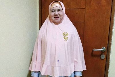 Alya Theresia, Ngaku Anak Mamah Dedeh yang Diusir dari Rumah karena Murtad