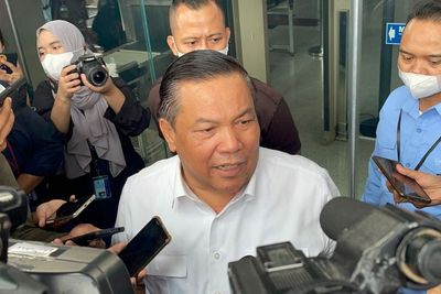 Diklarifikasi KPK Selama 6,5 Jam, Sekda Riau Ngaku Sudah Serahkan Asal-Usul Hartanya