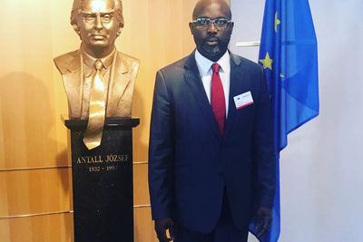 Kisah Unik George Weah, Legenda Sepak Bola yang Jadi Mualaf Lalu Murtad