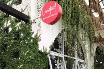 Limited Coffee Dan Resto, Cafe yang Sedang Hits di Tegal, Ada Live Music-nya!