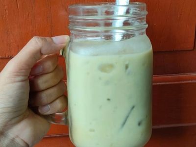 Resep Mudah Alpukat Kocok: Minuman Seger Cocok untuk Buka Puasa