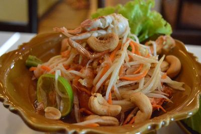Nikmatnya Som Tam, Salad Pepaya Khas Thailand yang Wajib Kamu Coba!