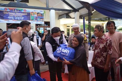 Maknai Bulan Ramadan, BRI Group Berbagi Sembako hingga Mudik Gratis