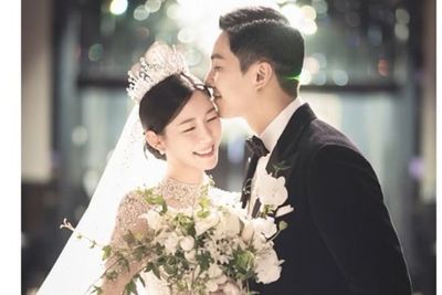 Resmi Menikah! Ini Sederet Potret Mesra Lee Seung Gi dan Lee Da In, Kecup Kening Istri