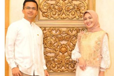 Unggah Foto Bareng Wanita, Sahrul Gunawan Didoakan Berjodoh