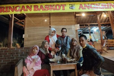 Mudik ke Magelang? Makan di  Angkringan Ini Vibes-nya khas Kampung