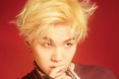Suga BTS Bakal Mejeng di Sampul Majalah Marie Claire Korea Edisi Mei 2023