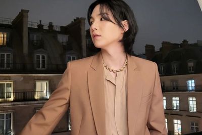 Album D-Day Suga BTS Berisi 10 Lagu, Ini Daftar Lengkapnya!