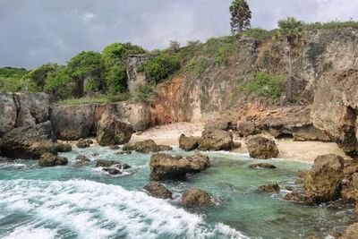 Indahnya Pantai Lala din, Surga Tersembunyi di Selatan Indonesia