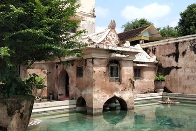 Serunya Berwisata ke Tamansari Jogja, Menelusuri Megahnya Tempat Pemandian Putri Raja!