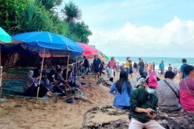 Pesona Indah Pantai Kukup di Gunung Kidul, Seperti Apa Sih?