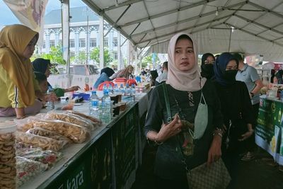 Pasar Juadah Pontianak: Menikmati Beragam Makanan Tradisional Di Bazar Ramadhan