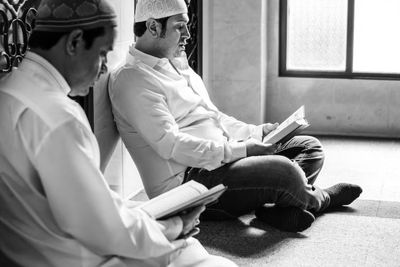 5 Amalan Hari Terakhir di Bulan Ramadhan, Penuh Berkah!