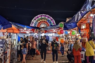 Pasar Malam Depan Pamulang Square Tangsel dengan Puluhan Tenant dan Permainan