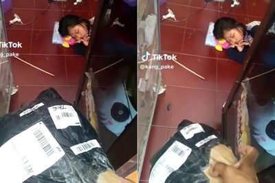 Momen Kocak Kurir Antar Paket pas Customer Tidur, Teriak Ada Kebakaran Tetap Gak Bangun