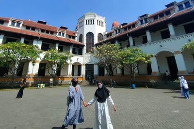 Lawang Sewu, Pilihan Tempat Asyik Buat Ngabuburit yang Penuh dengan Sejarah