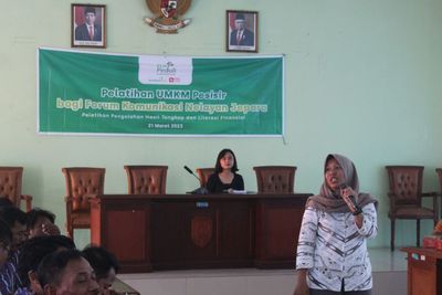 Keren! Ini Alasan PLN Peduli dan BenihBaik Gelar Program Pemberdayaan Perempuan Pesisir