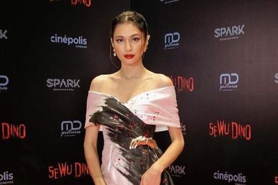 Untuk Pendalaman Karakter di Sewu Dino , Mikha Tambayong Ingin Bertemu Simpleman