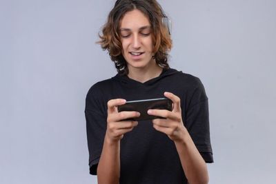 5 Manfaat Bermain Game saat Lebaran, Mengurangi Rasa Bosan hingga Menghilangkan Stres