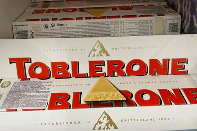 Toblerone, Cokelat Swiss Sejak 1908 dengan Bentuk Segitiga Khas yang Jadi Favorit Dunia