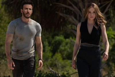 Cameo dari Aktor MCU akan Muncul dalam Film Ghosted Chris Evans dan Ana de Armas