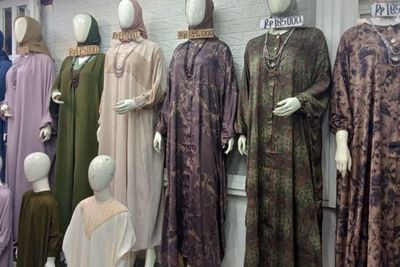 Kaftan Lesti Kejora Jadi Model Baju yang Paling Diincar di Pasar Tanah Abang