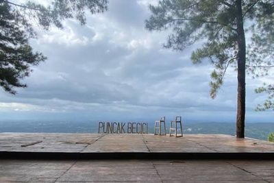 Keindahan Puncak Becici yang Menawan di Yogyakarta, Bisa Berkemah Juga!
