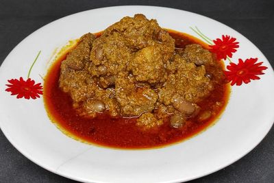 Jadi Sajian Lebaran, Intip Nih Resep Rendang khas Minangkabau