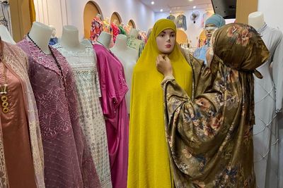 Selain Kaftan, Mukena Lesti Kejora juga Viral dan Laris Manis untuk Lebaran